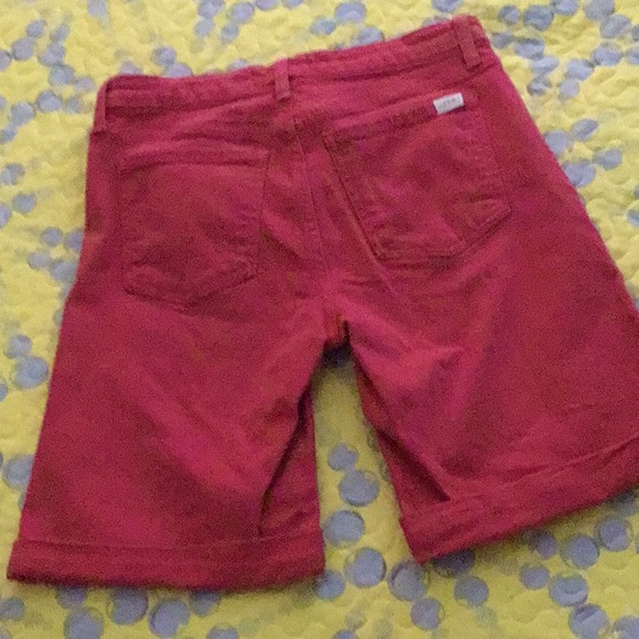 JEN7 stretch Bermuda shorts in a washed/weathered orange shade. - Picture 2 of 5